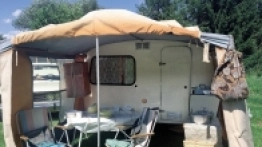 Caravaning w stylu lat 70. ma swój urok - zdjęcie 6
